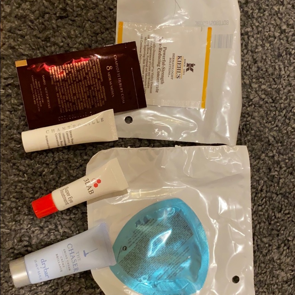 Makeup/skincare sample
